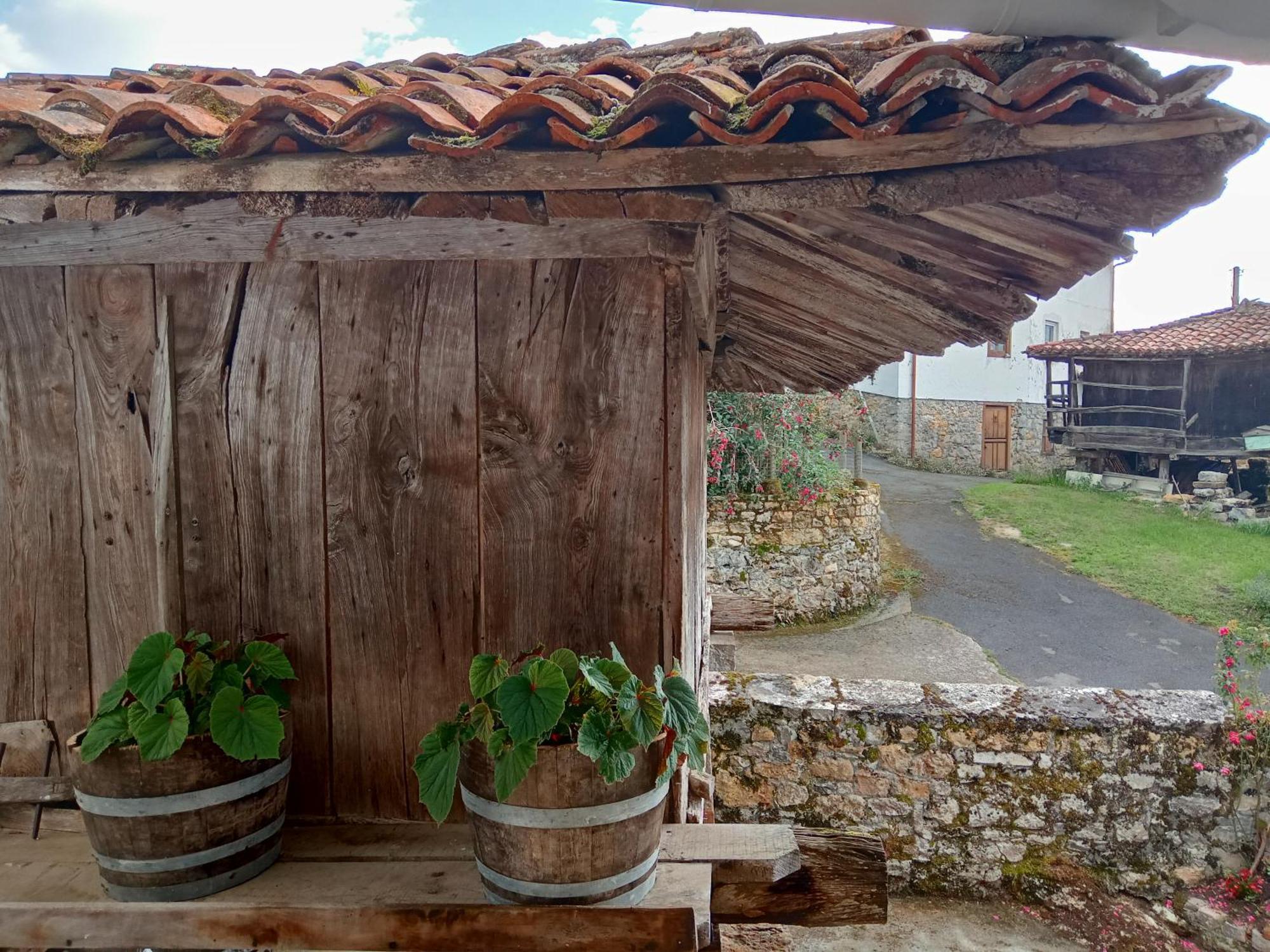 Casa La Cruz A 2Km De Onís 客房 照片